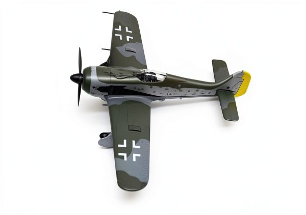Focke Wulf Fw 190A-8 Model Plane by MOUDOAUER 1:72 Die‑Cast Aircraft-1