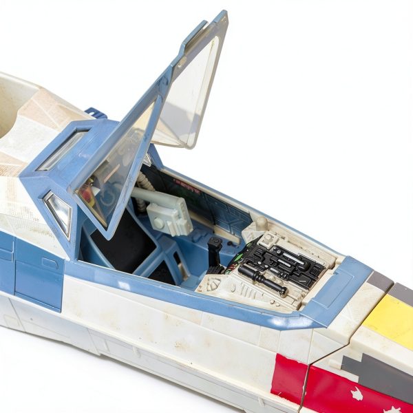 Star Wars X-wing Starfighter Toy Vehicle by Hasbro Vintage Collection-4